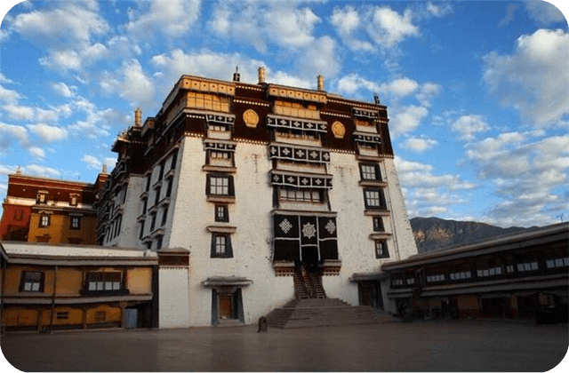 Potala Palace  ▏hi@tibet4fun.com